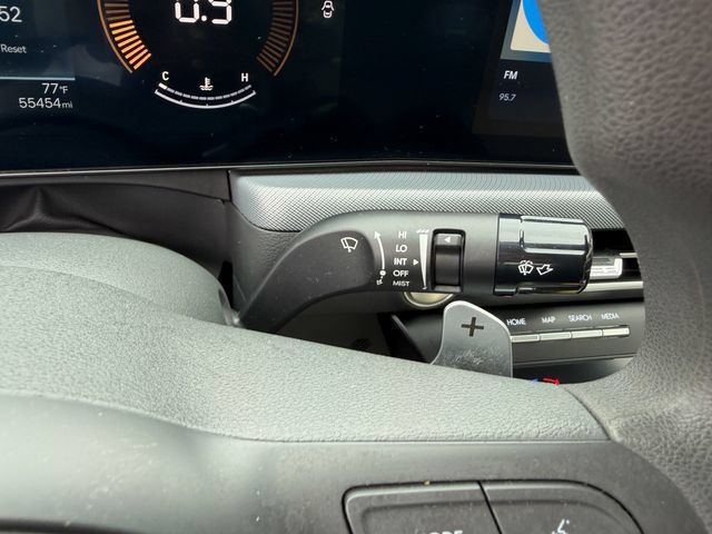 Used 2025 Hyundai Sonata SEL FWD image 19