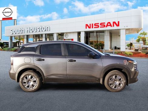 New 2026 Nissan Kicks S image 4