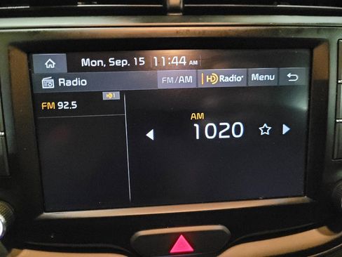 Used 2023 Kia Soul LX image 25