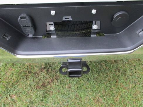 New 2026 GMC Sierra 2500 Pro image 9