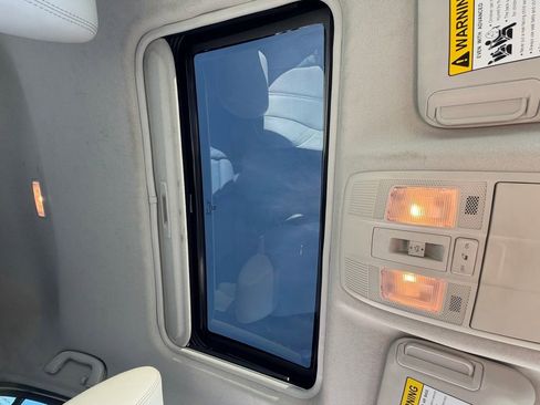 Used 2018 MAZDA MAZDA3 Grand Touring image 12