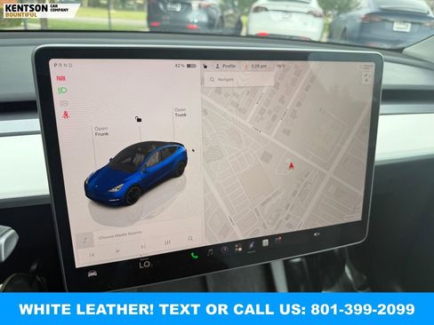 Used 2023 Tesla Model Y Performance AWD/4WD image 23