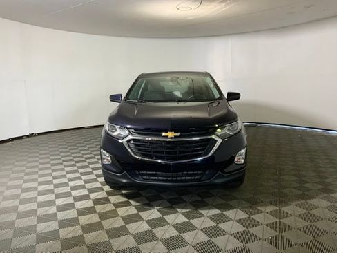 Used 2021 Chevrolet Equinox LT FWD image 2