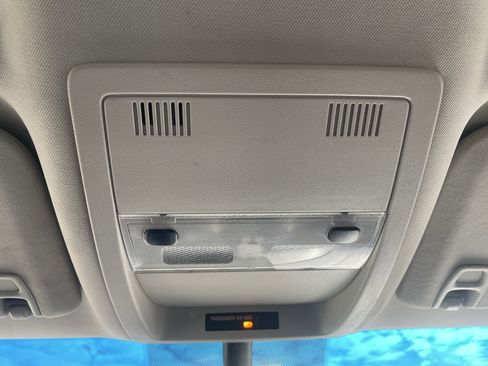 Used 2008 Chevrolet Silverado 2500 LT w/ 1LT Convenience Package image 24