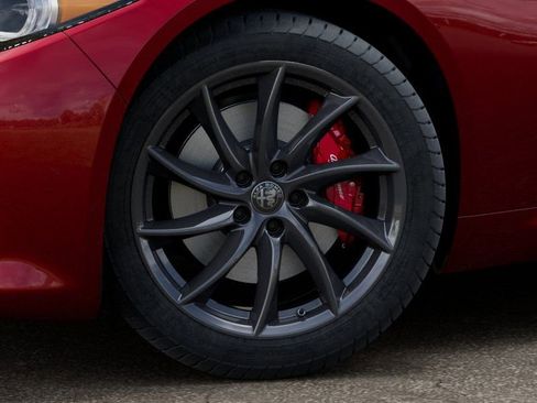 New 2025 Alfa Romeo Giulia AWD w/ Driving Assist Package image 9