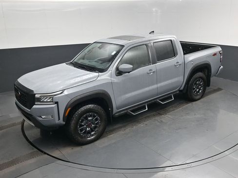 Used 2024 Nissan Frontier PRO-4X w/ Pro Premium Package image 38