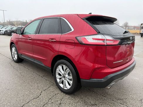 Used 2023 Ford Edge Titanium image 5
