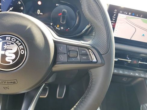 New 2025 Alfa Romeo Tonale AWD/4WD image 30