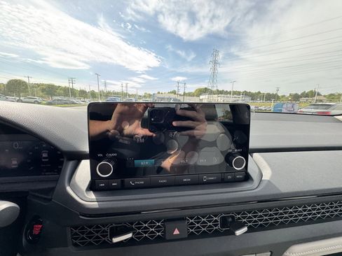 New 2026 Honda Accord SE image 18