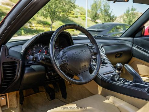 Used 2004 Acura NSX T RWD image 41