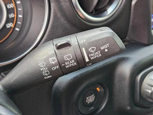 Used 2020 Jeep Wrangler Unlimited Sahara AWD/4WD image 16