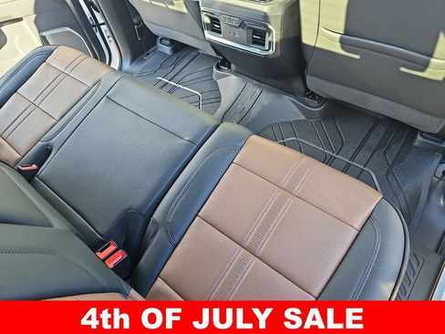 New 2026 Chevrolet Silverado 1500 High Country AWD/4WD image 11