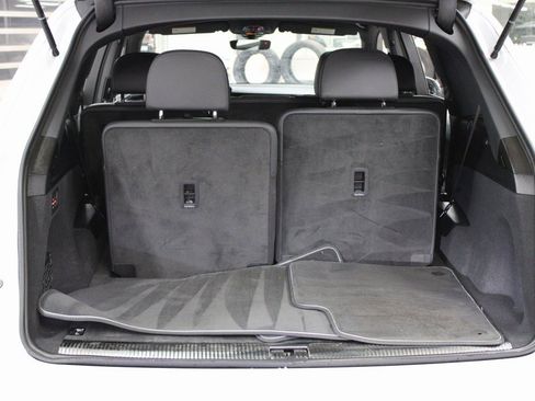 Used 2025 Audi Q7 2.0T Premium w/ Convenience Package image 31