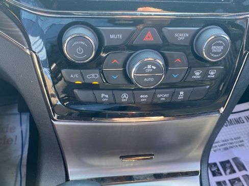 Used 2021 Jeep Grand Cherokee Limited X RWD image 24