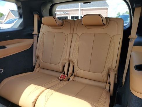 Used 2024 Jeep Grand Cherokee L Summit AWD/4WD image 10