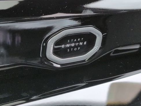 New 2026 Jeep Grand Cherokee Altitude AWD/4WD image 22