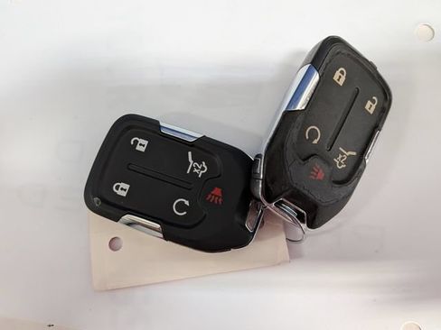 Used 2020 GMC Terrain SLE w/ Driver Convenience Package FWD image 35