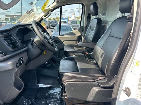 Used 2020 Ford Transit 250 Low Roof AWD image 3