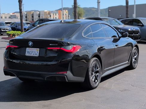 Used 2023 BMW i4 eDrive35 image 10