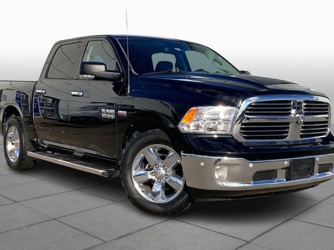 Used 2017 RAM 1500 Lone Star image 2