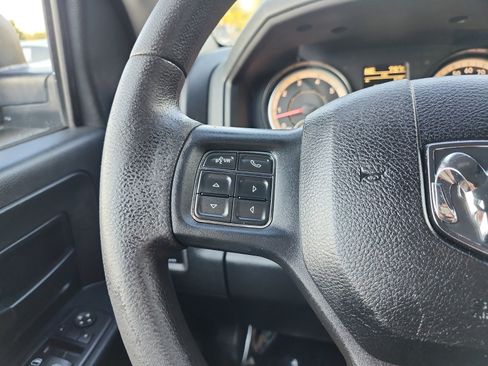 Used 2017 RAM 1500 Express AWD/4WD image 22
