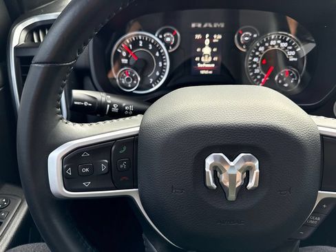 Used 2023 RAM 1500 Big Horn AWD/4WD image 23