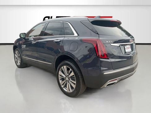 Used 2025 Cadillac XT5 Premium Luxury FWD image 5