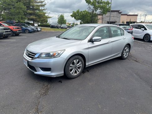 Used 2014 Honda Accord LX image 3