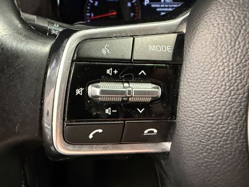 Used 2022 Kia Sorento S w/ Panoramic Sunroof Package FWD image 14