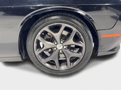 Used 2018 Dodge Challenger SXT Plus image 22