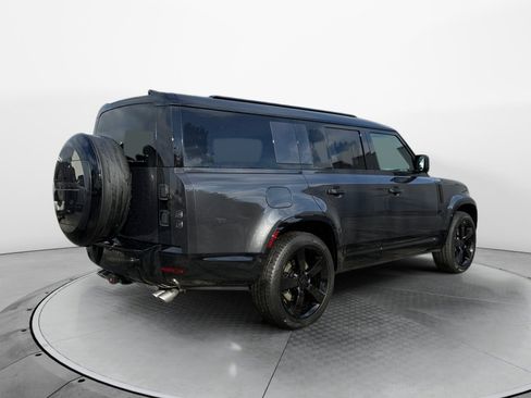 New 2026 Land Rover Defender 130 V8 AWD/4WD image 7