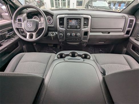 Used 2022 RAM 1500 Classic Warlock image 18