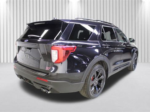 Used 2020 Ford Explorer ST w/ ST Street Pack image 3