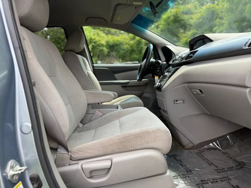 Used 2011 Honda Odyssey EX image 20