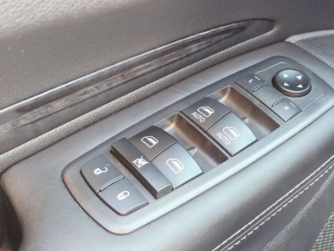 Used 2016 Dodge Durango Citadel w/ Technology Group image 30