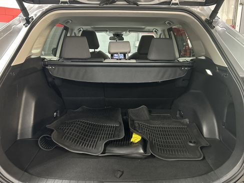 Used 2024 Toyota RAV4 XLE w/ Convenience Package FWD image 34