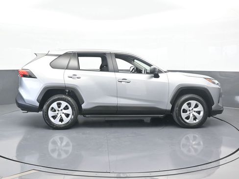 Used 2023 Toyota RAV4 LE image 7