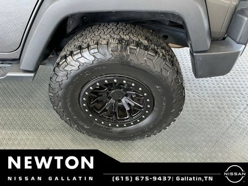 Used 2017 Jeep Wrangler Unlimited Sport w/ Quick Order Package 24S AWD/4WD image 55