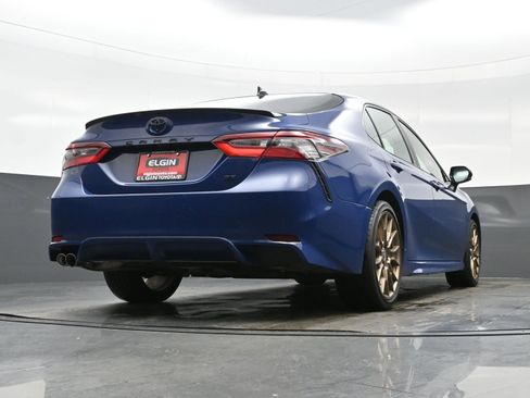 Used 2024 Toyota Camry SE w/ Convenience Package image 31