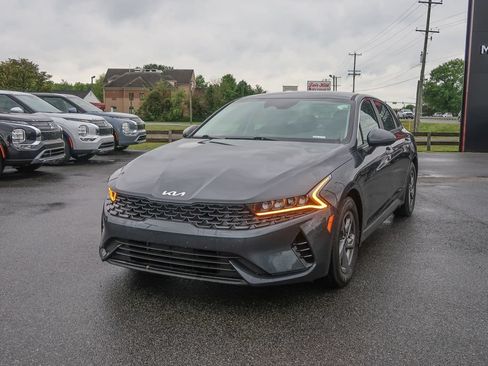 Used 2023 Kia K5 LXS FWD image 4