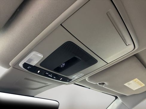 Used 2025 Honda CR-V EX-L image 22