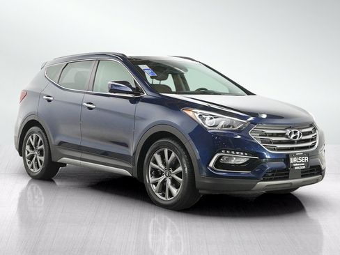Used 2018 Hyundai Santa Fe Sport w/ 2.0T Ultimate Tech Package 05 AWD/4WD image 7