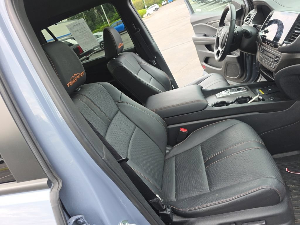 Used 2024 Honda Passport TrailSport image 26