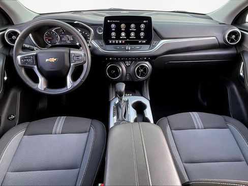 Used 2024 Chevrolet Blazer LT w/ Convenience Package image 8