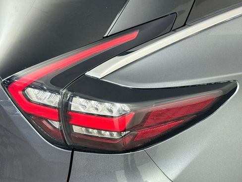 Used 2020 Nissan Murano S w/ Technology Package FWD image 30