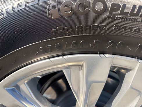 Used 2021 GMC Yukon Denali image 36