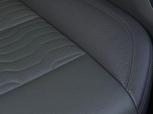 New 2026 Chevrolet Silverado 2500 ZR2 image 21