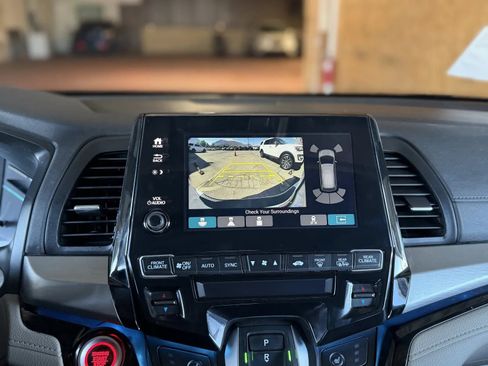 Used 2023 Honda Odyssey Touring image 34
