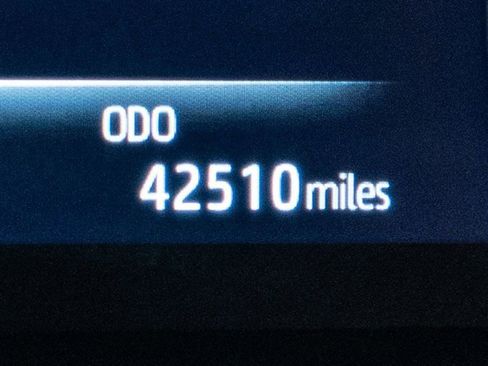 Used 2023 Toyota Highlander XSE image 17