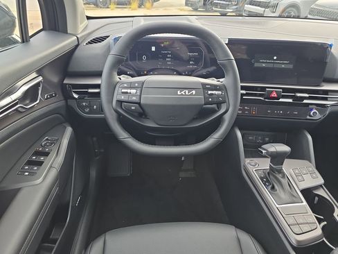 New 2026 Kia Sportage SX image 16